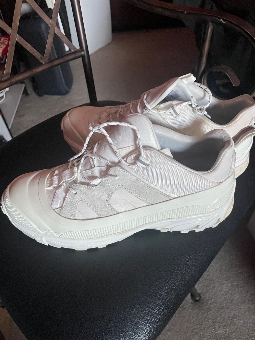 Burberry White Men's Low-Top Sneakers